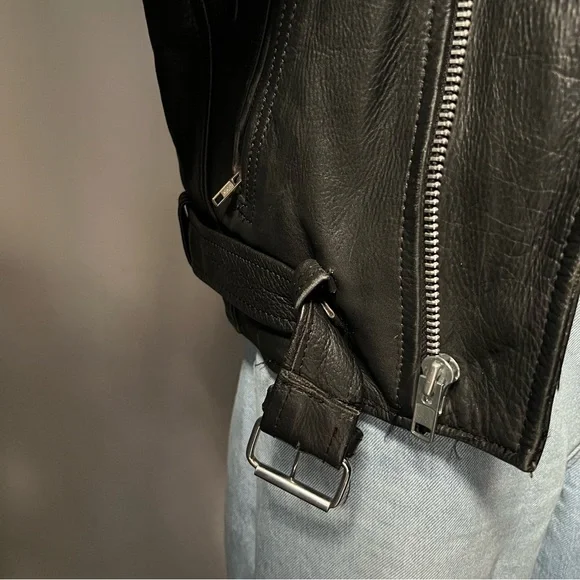 SOLD Vintage Leather Moto Jacket - Picture 4 of 7